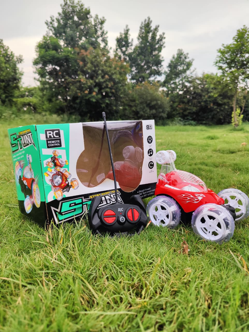 Remote Control Stunt_ Running and Lighting Car For Children with Rotating Wheels.