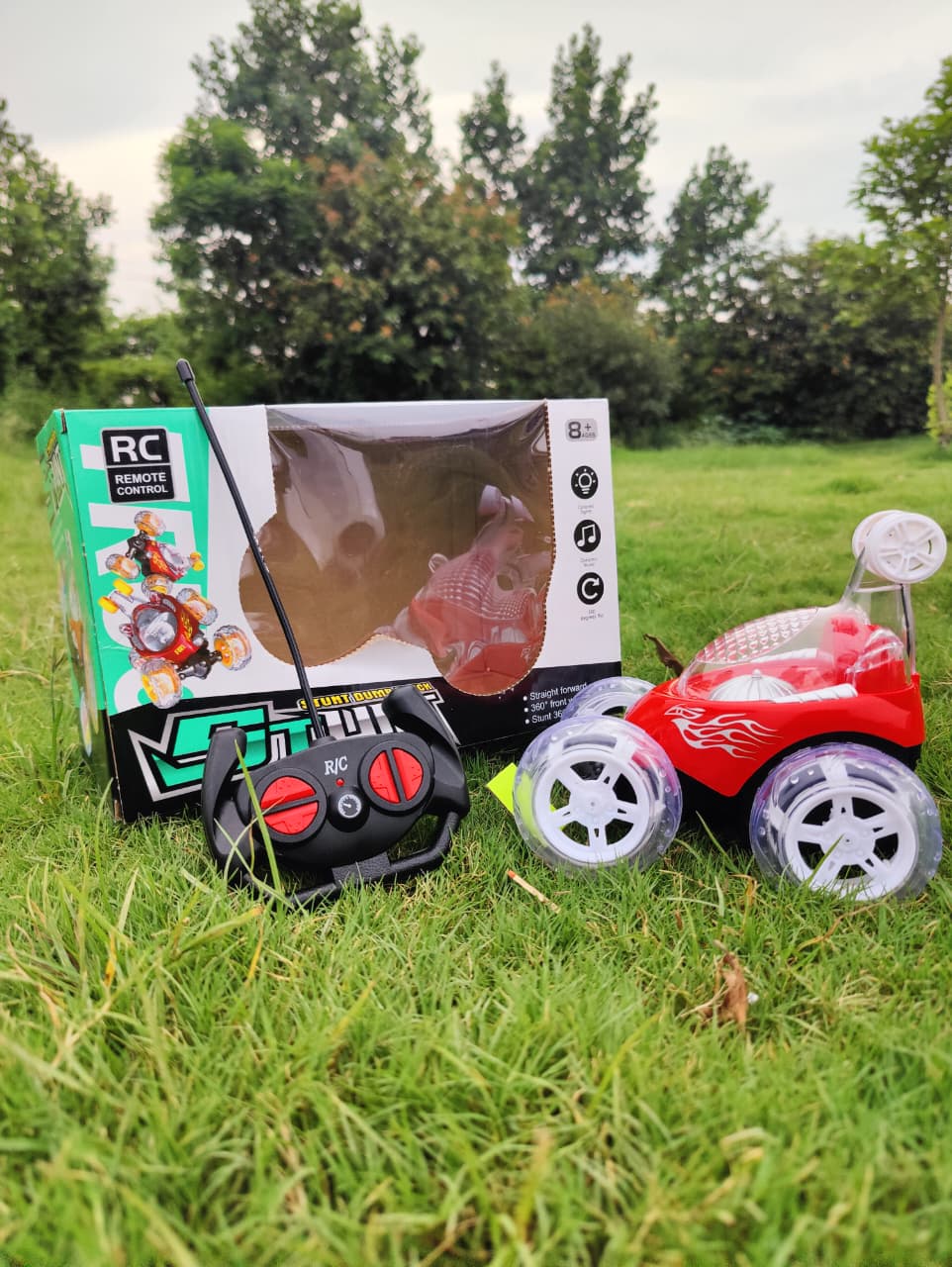 Remote Control Stunt_ Running and Lighting Car For Children with Rotating Wheels.